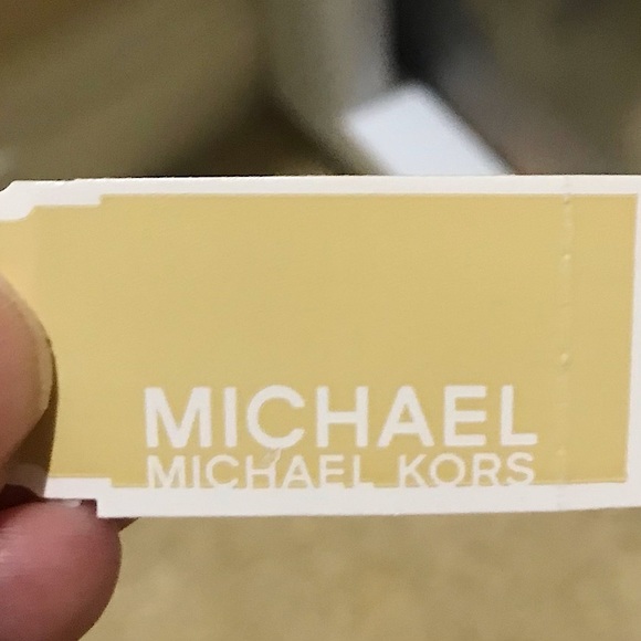 🆕🔥MICHAEL KORS BEZEL BAGUETTE GORGEOUS ROSE GOLD&CLEAR LINK STYLISH WATCH NWT! - Picture 16 of 16